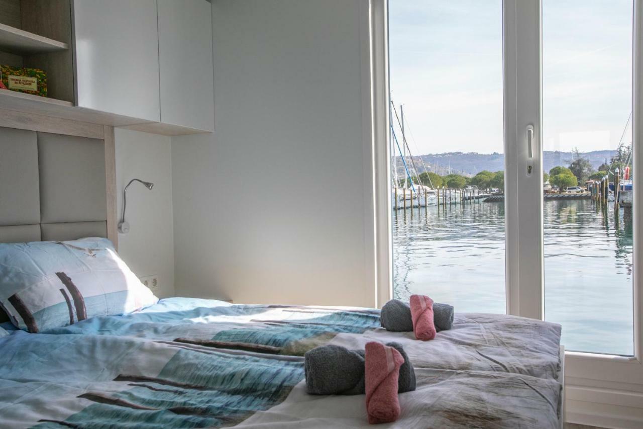 Вилла Floating Sea House Principessa Порторож Экстерьер фото